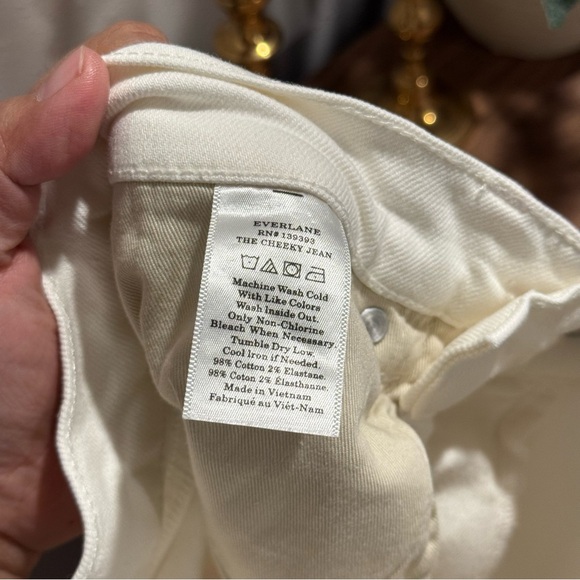 Everlane Women's Size 25 Crop White The Cheeky Ankle Straight High Waist Jeans - Picture 4 of 4